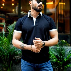 Weffi Black Textured Polo T-Shirt